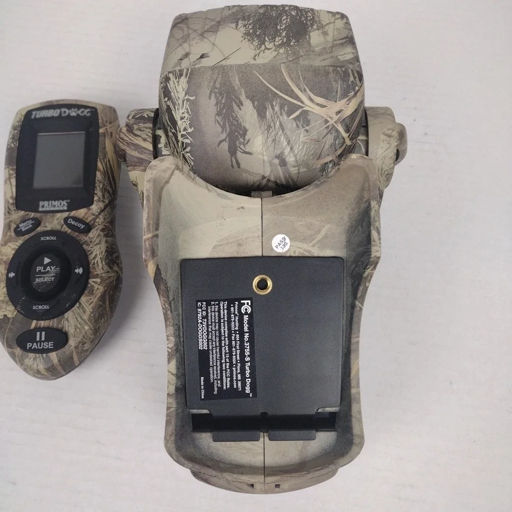 Primos Hunting 3755-S Turbo Dogg Predator Game Animal Call Camouflage Remote